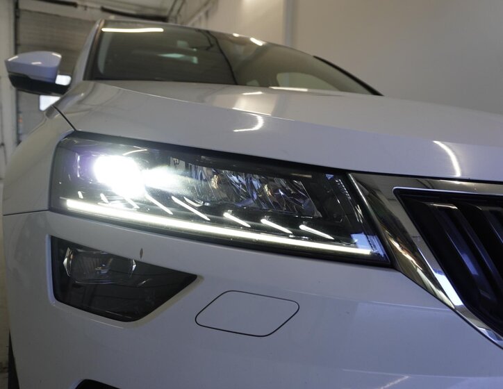 Škoda Karoq SUV / Terénní 1,5 l 110 kw