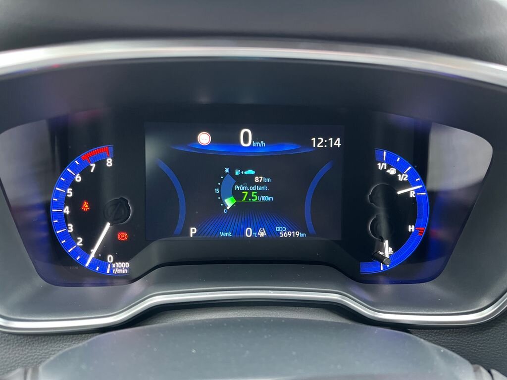 Toyota Corolla Sedan 1,5 l 92 kw