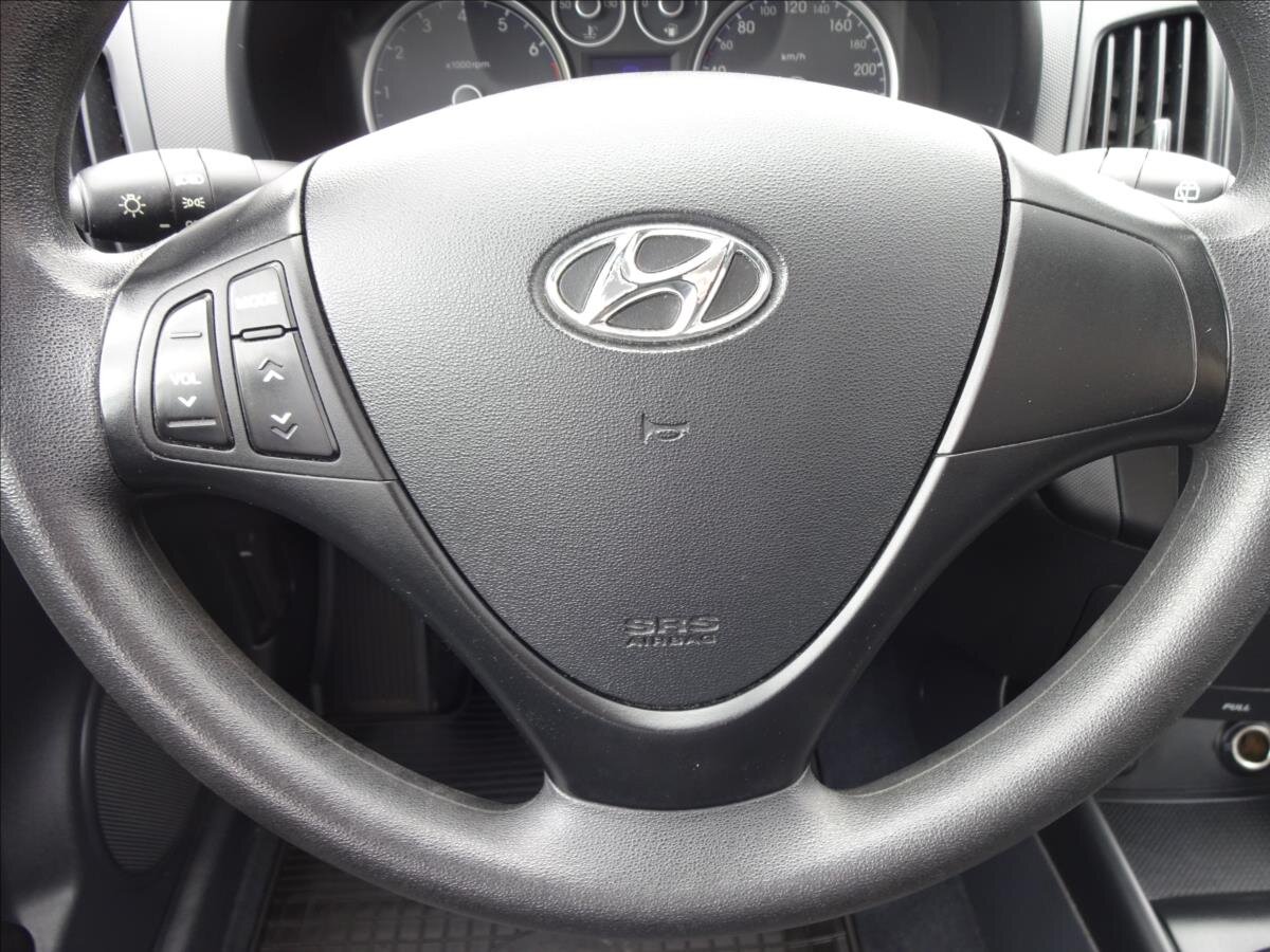 Hyundai i30 Kombi 1,4 l 80 kw