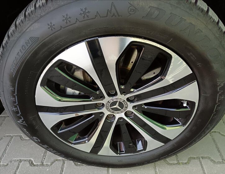 Mercedes-Benz GLC SUV 2,0 l 225 kw