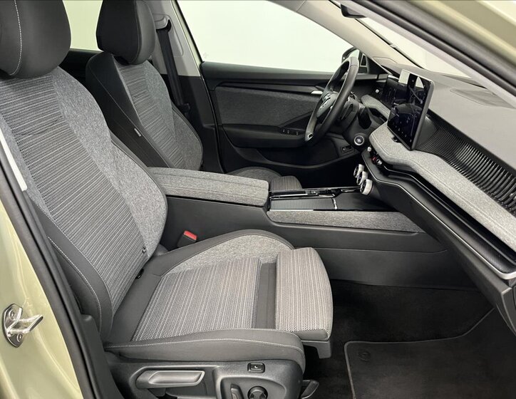 Škoda Superb Kombi 2,0 l 110 kw