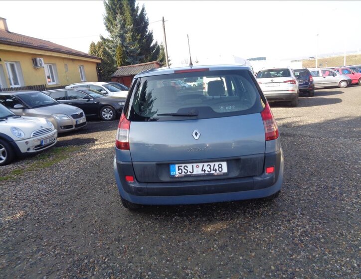 Renault Scénic Kombi 1,6 l 83 kw