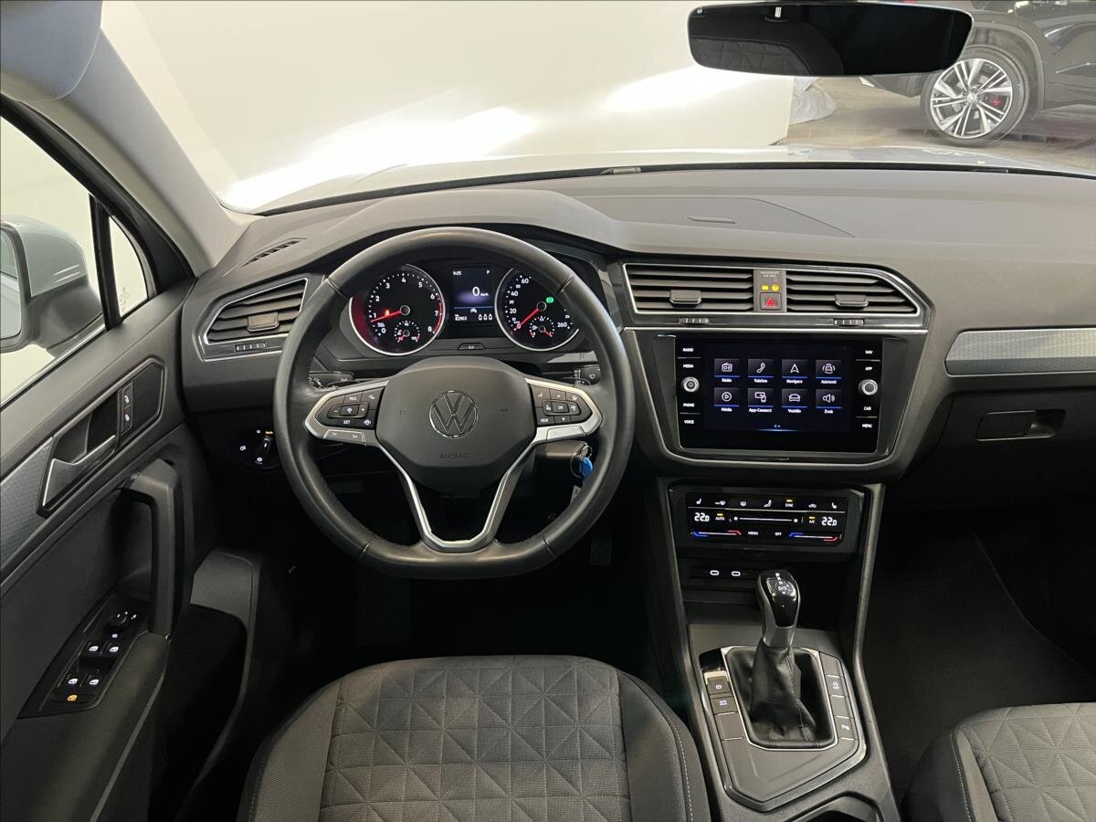 Volkswagen Tiguan SUV 1,5 l 110 kw