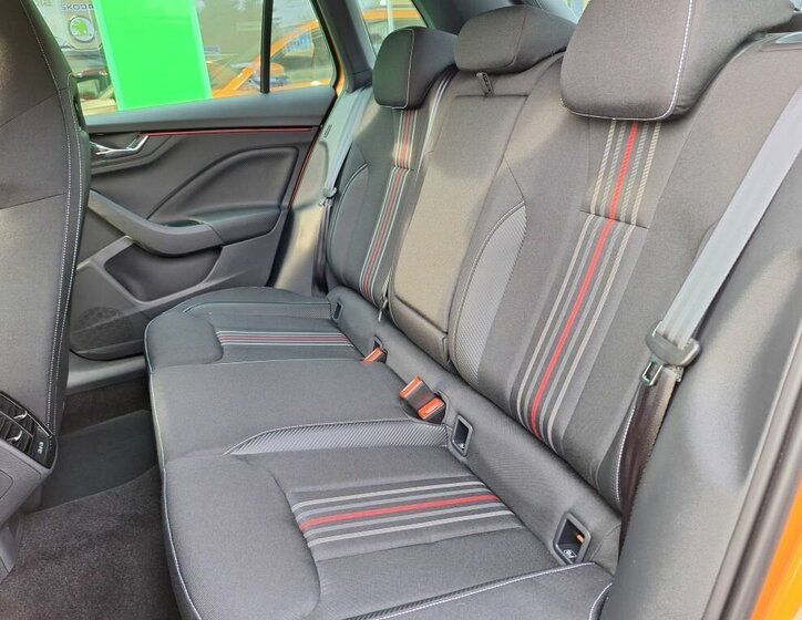 Škoda Kamiq SUV 999,0 85 kw