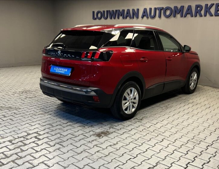 Peugeot 3008 SUV 1,2 l 96 kw
