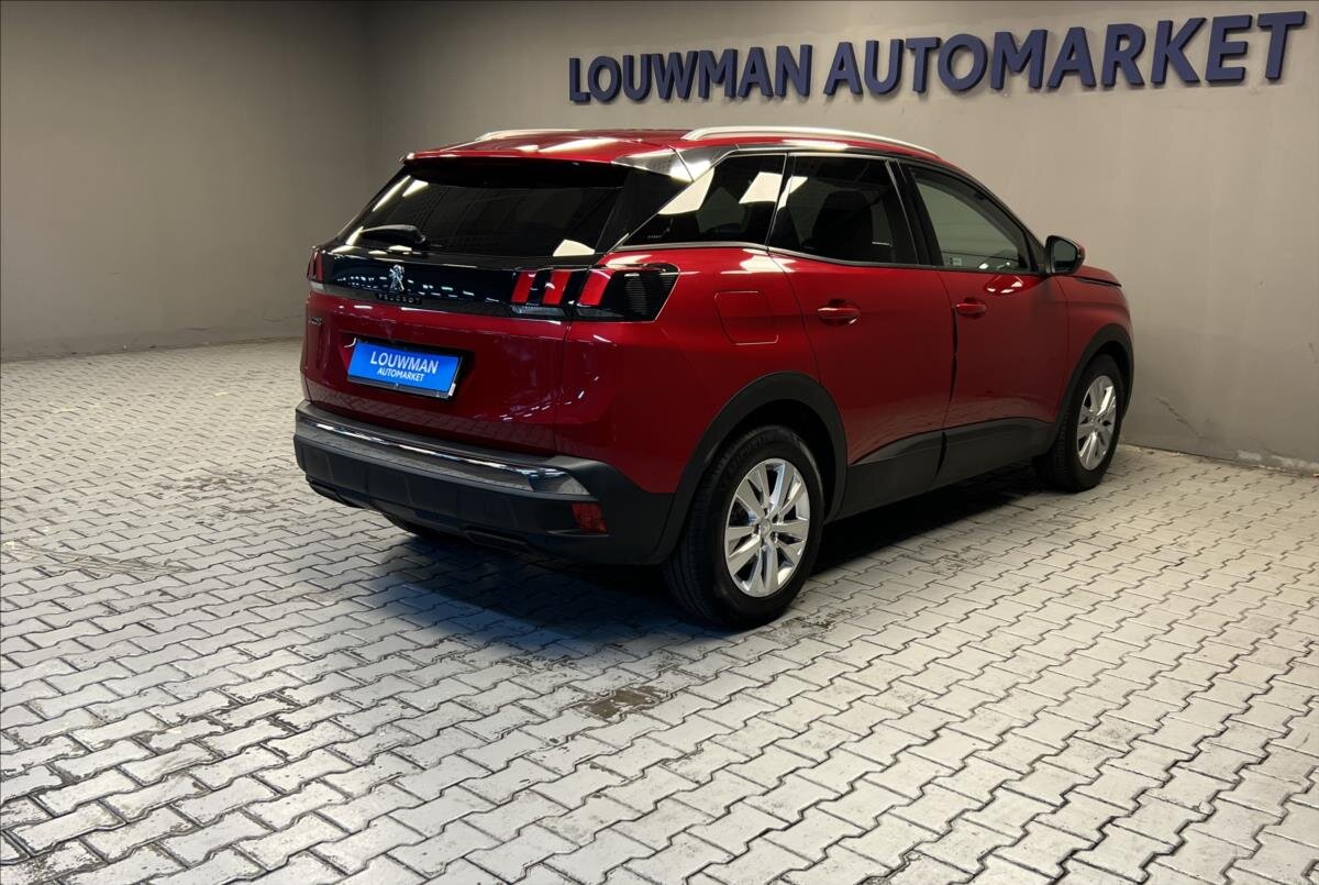 Peugeot 3008 SUV 1,2 l 96 kw