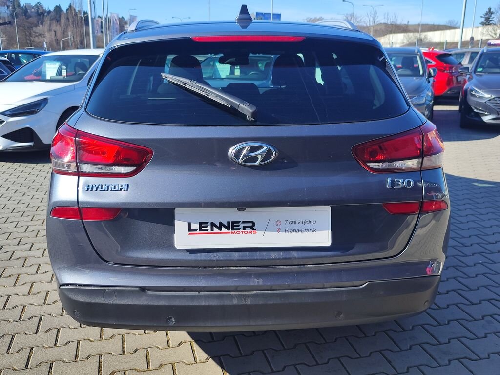 Hyundai i30 Kombi 1,6 l 81 kw