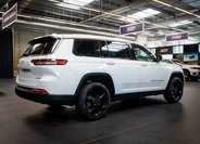 Jeep Grand Cherokee 8
