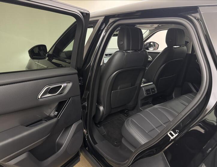 Land Rover Range Rover Velar 47