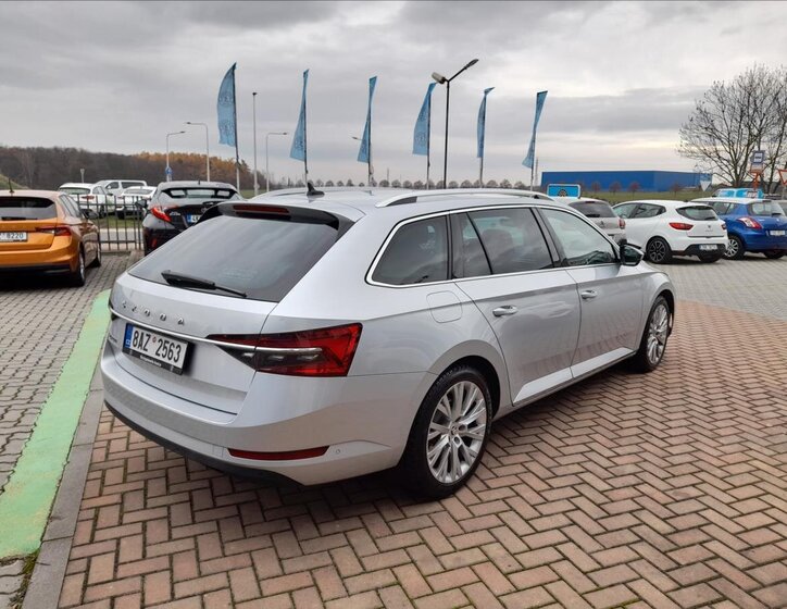 Škoda Superb Kombi 2,0 l 110 kw