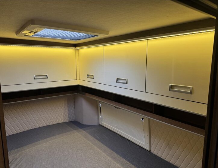 Peugeot Ostatní Ostatní 3,0 l 130 kw