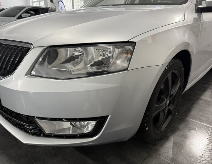 Škoda Octavia Kombi 1,6 l 77 kw