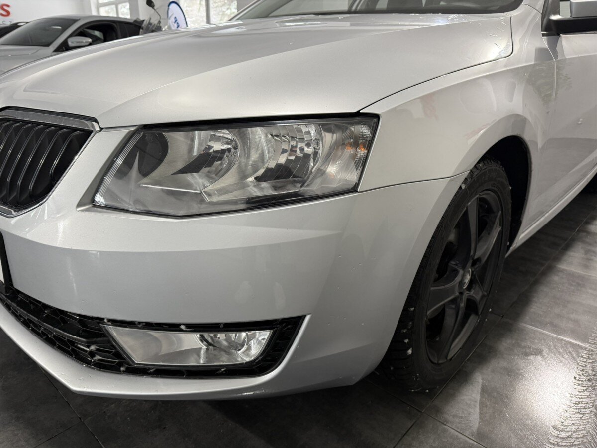 Škoda Octavia Kombi 1,6 l 77 kw