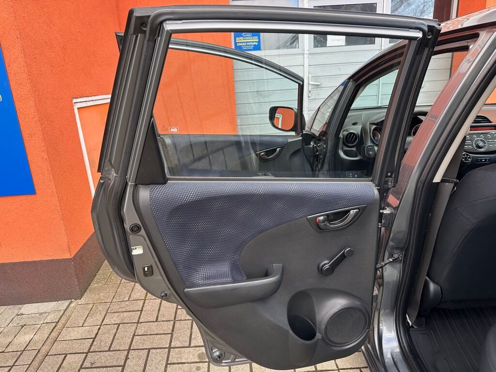 Honda Jazz Hatchback 1,2 l 66 kw