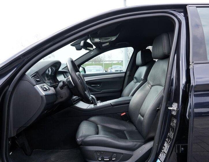 BMW Řada 5 Sedan / Limuzína 3,0 l 190 kw