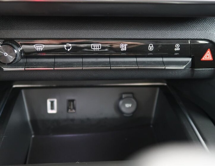 Citroën C5 Aircross SUV / Terénní 1,2 l 96 kw