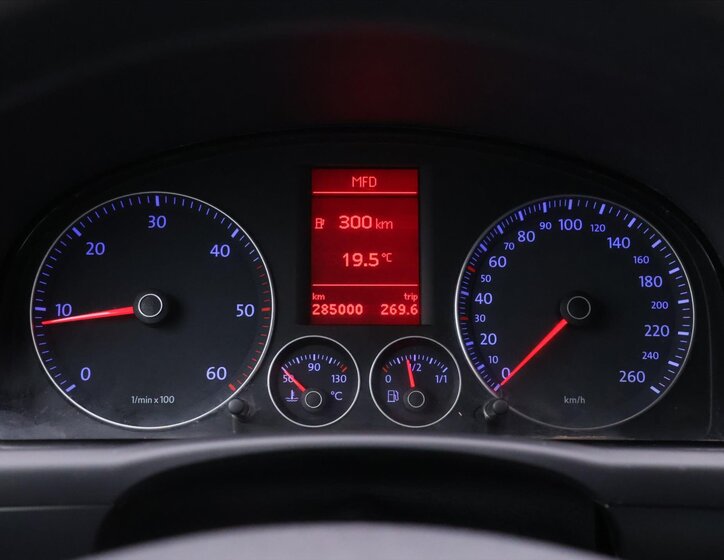 Volkswagen Touran MPV 1,9 l 77 kw