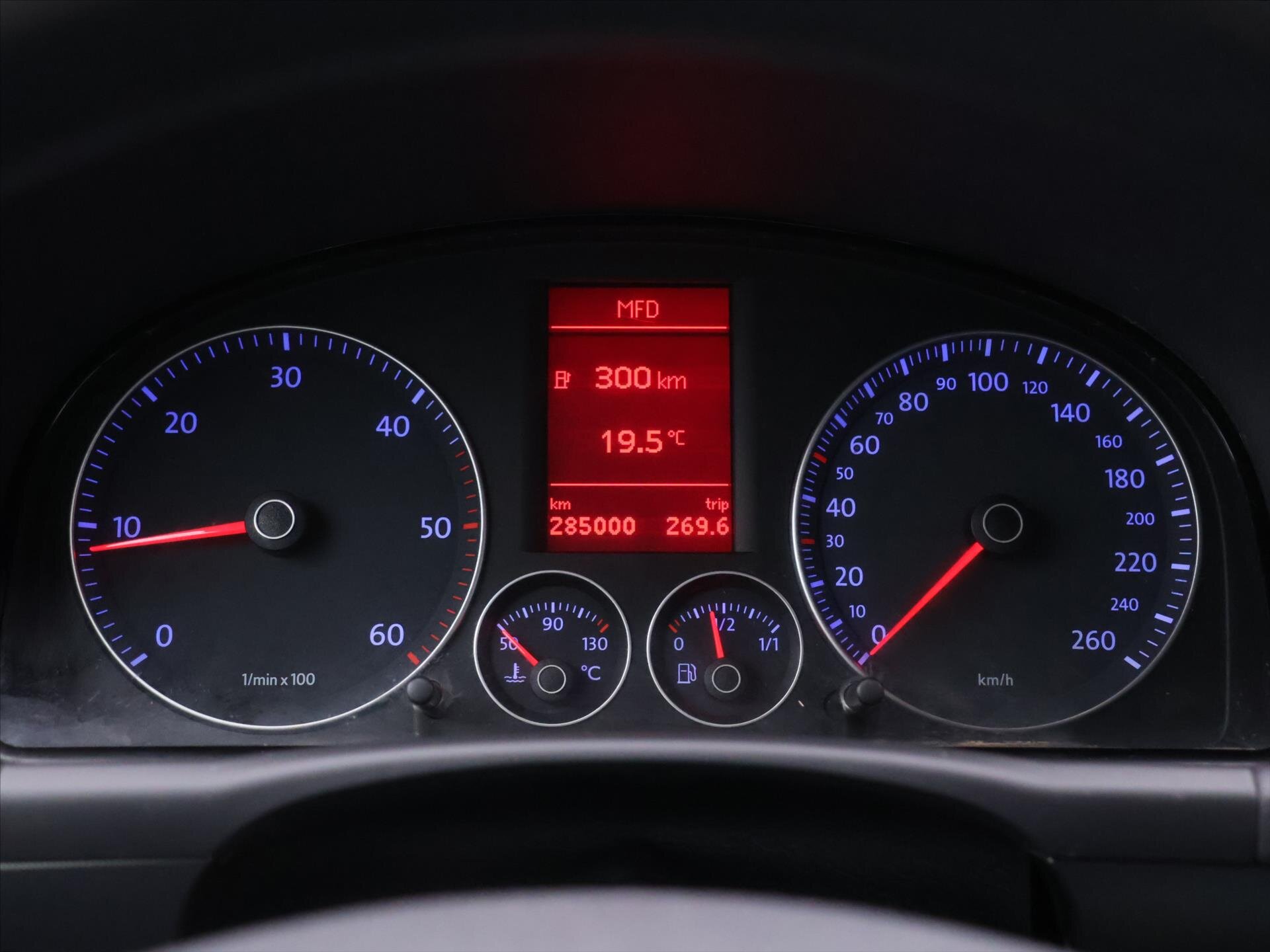 Volkswagen Touran MPV 1,9 l 77 kw