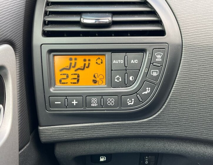 Citroën C4 Picasso 11