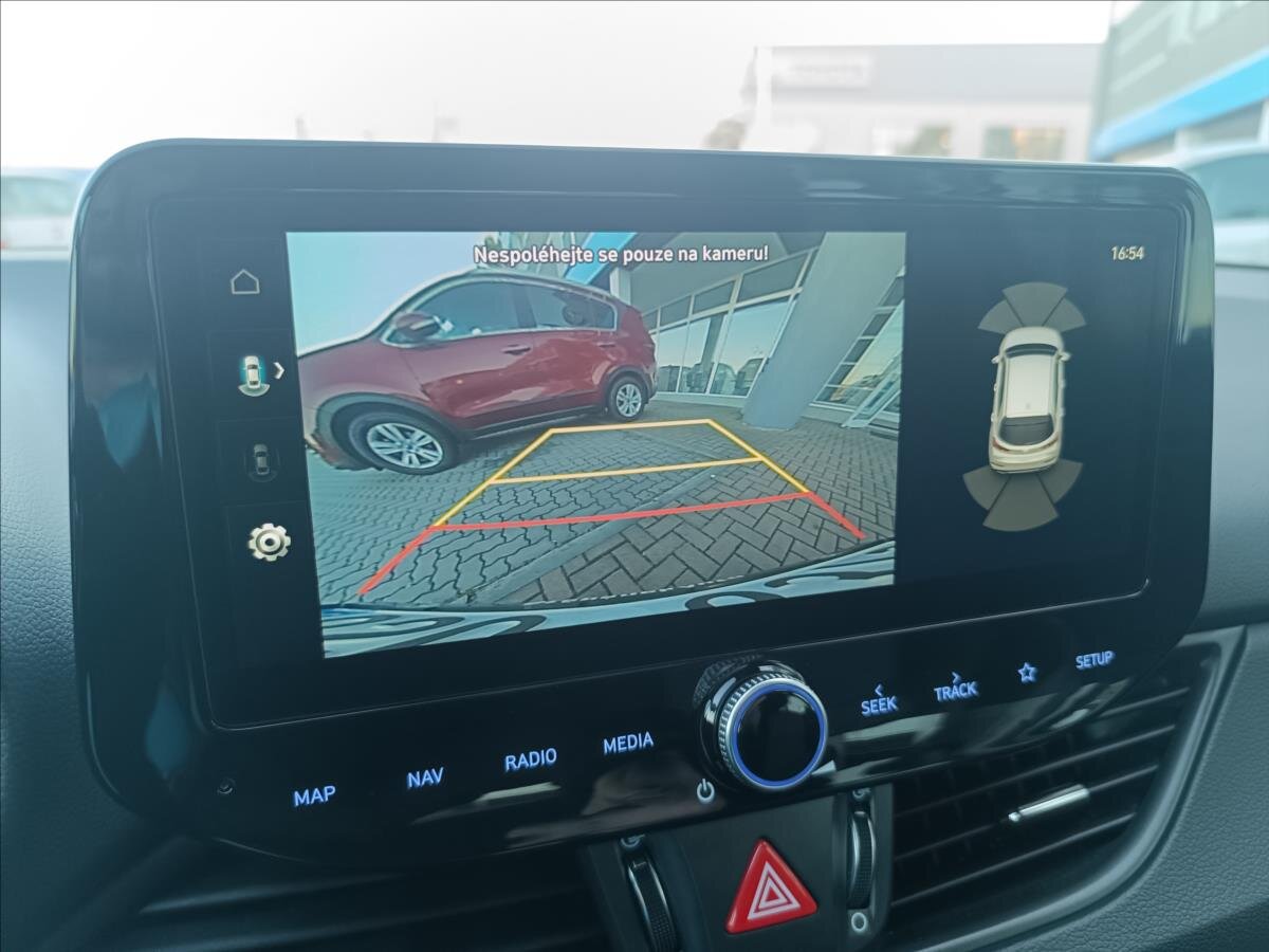 Hyundai i30 Hatchback 1,5 l 70 kw