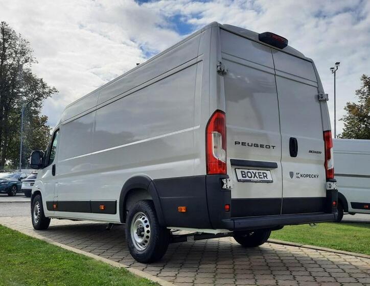 Peugeot Boxer 7