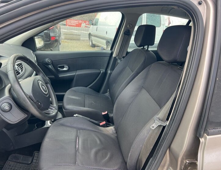 Renault Clio Kombi 1,5 l 63 kw