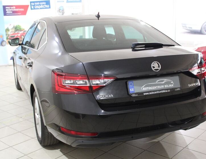 Škoda Superb Sedan 2,0 l 110 kw