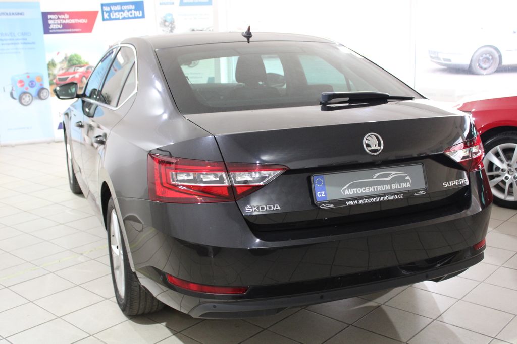 Škoda Superb Sedan 2,0 l 110 kw