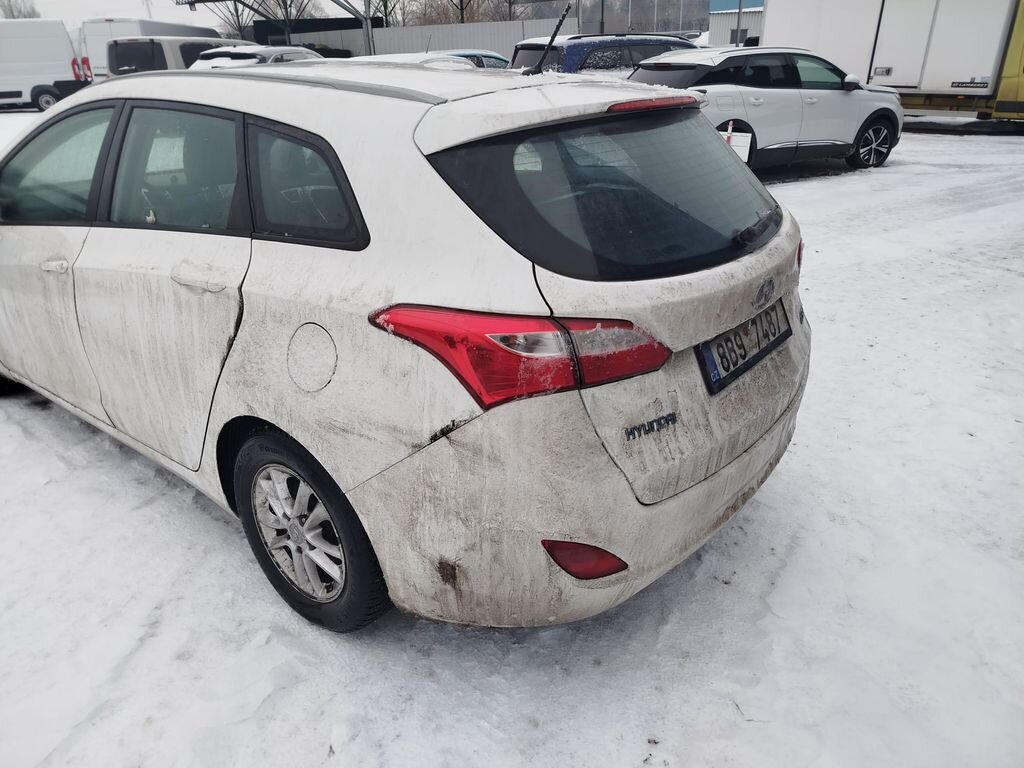Hyundai i30 Kombi 1,4 l 73 kw