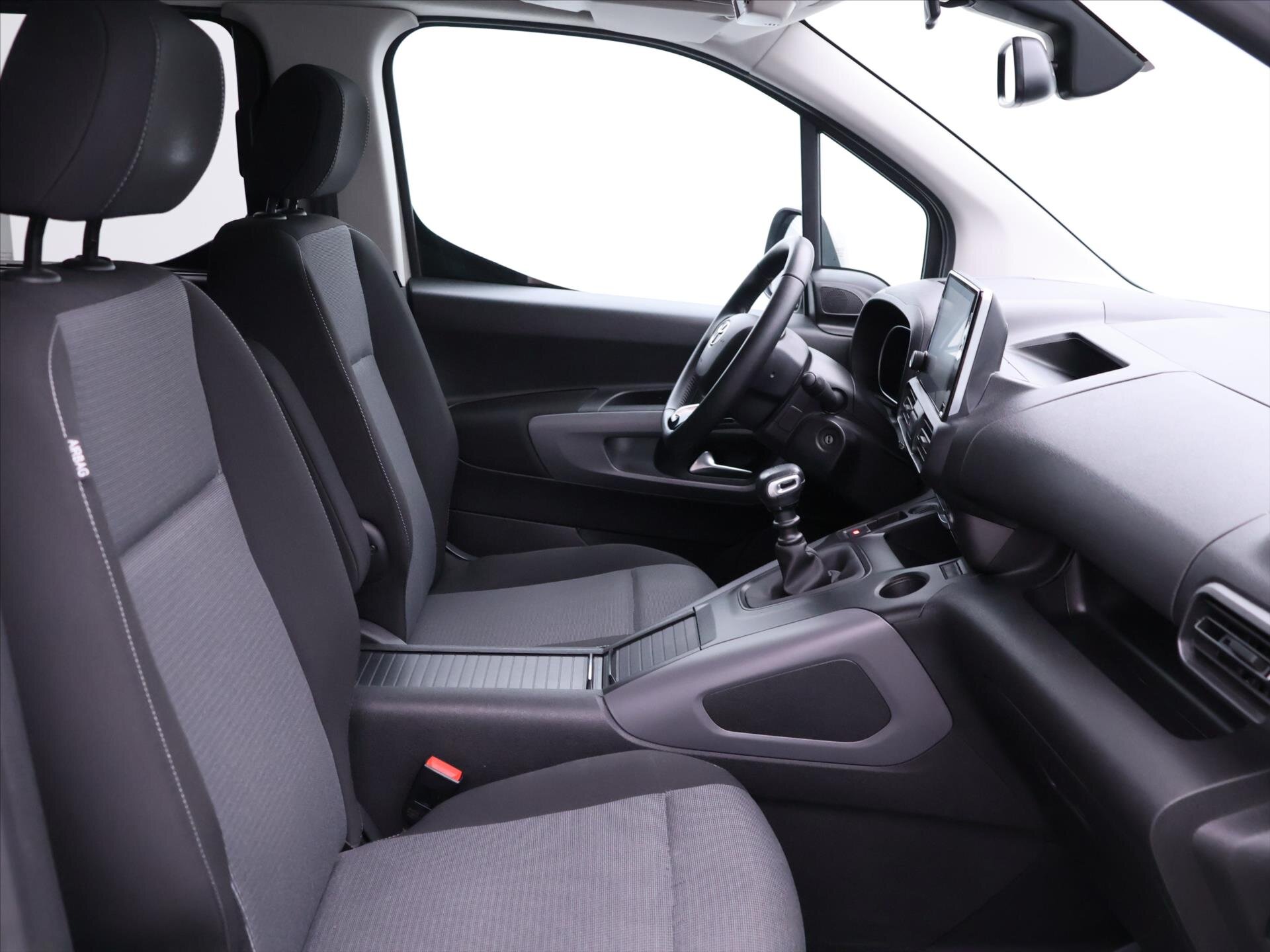 Toyota ProAce City Verso MPV 1,2 l 81 kw