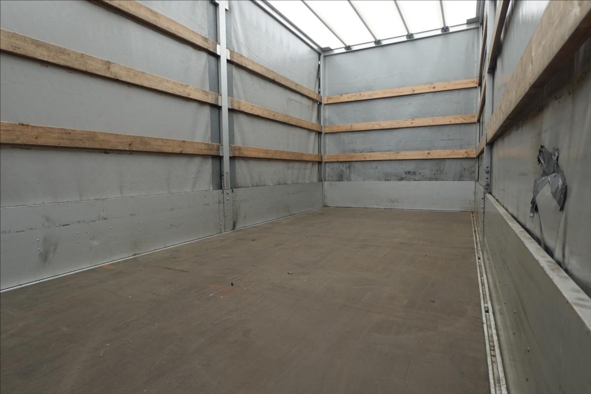 Mercedes-Benz Sprinter Valník 2,0 l 125 kw