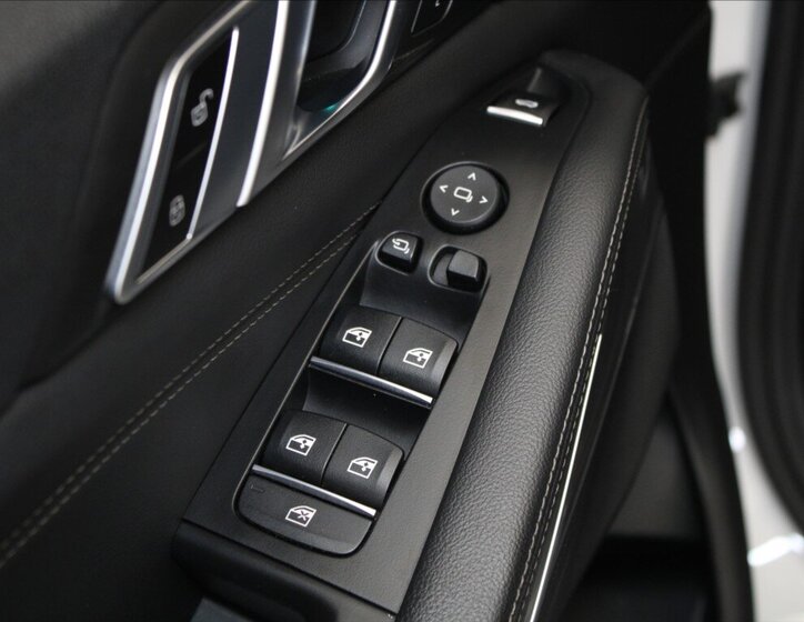 BMW X5 SUV / Terénní 3,0 l 245 kw