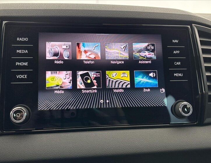 Škoda Karoq SUV / Terénní 1,5 l 110 kw