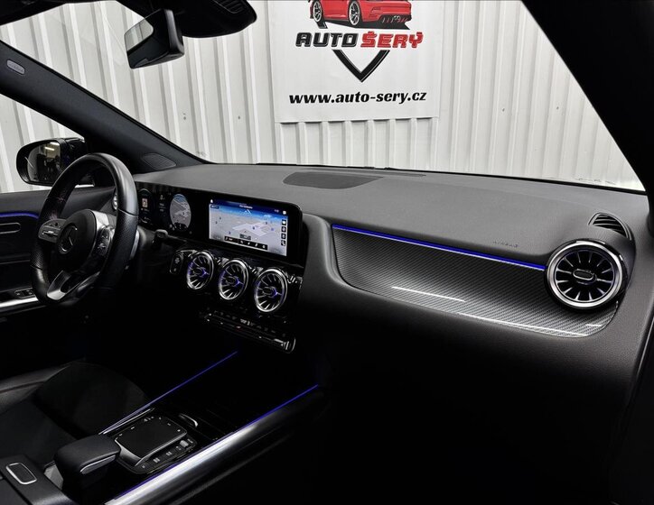 Mercedes-Benz GLA SUV / Terénní 2,0 l 110 kw