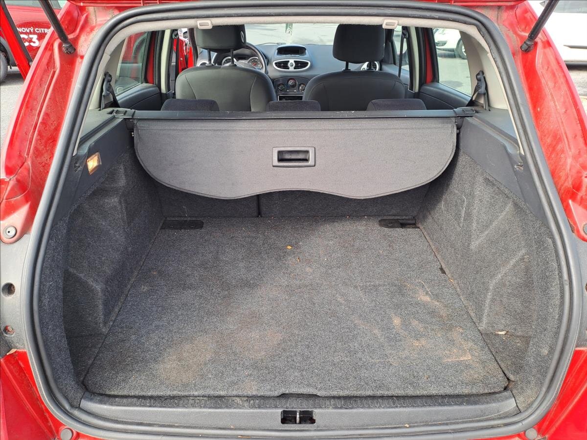 Renault Clio Kombi 1,1 l 55 kw