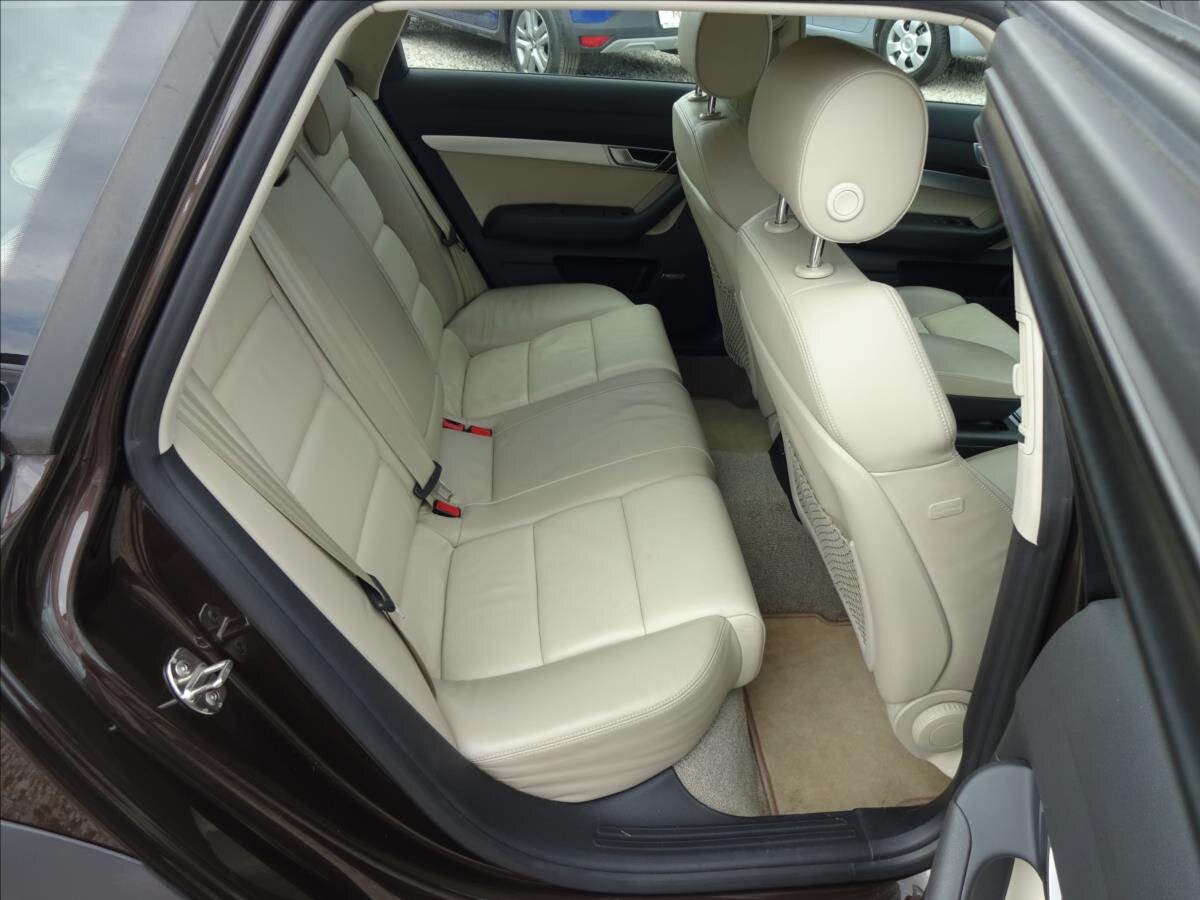 Audi A6 Allroad Kombi 3,0 l 176 kw