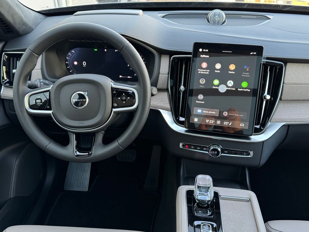 Volvo XC90 SUV / Terénní 2,0 l 184 kw