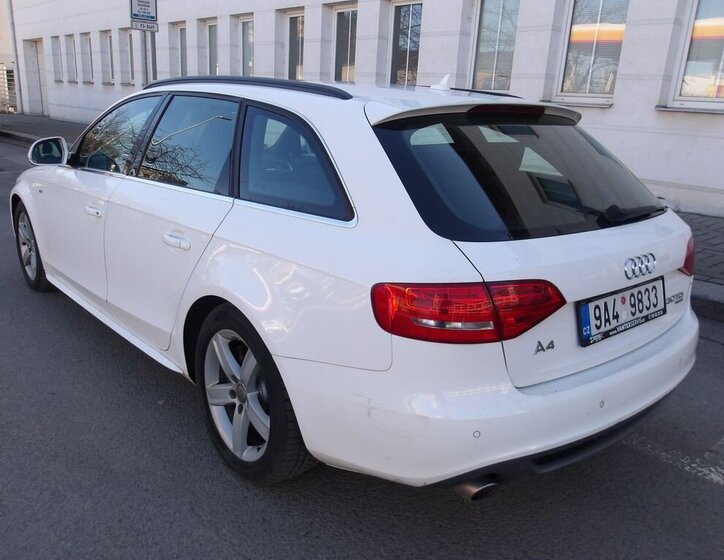 Audi A4 Kombi 3,0 l 176 kw