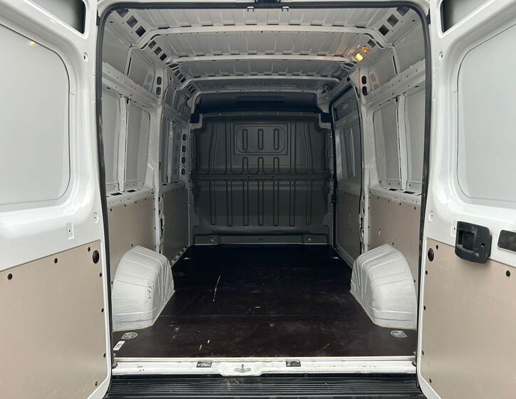 Peugeot Boxer 7