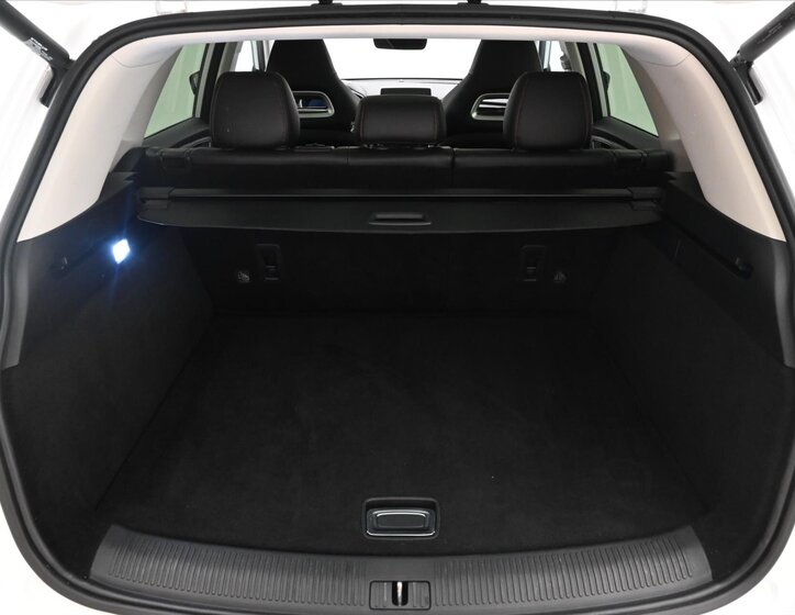 MG EHS SUV / Terénní 1,5 l 119 kw