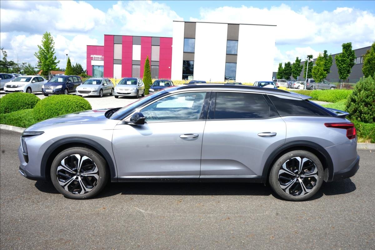 Citroën C5 X Hatchback 1,6 l 133 kw