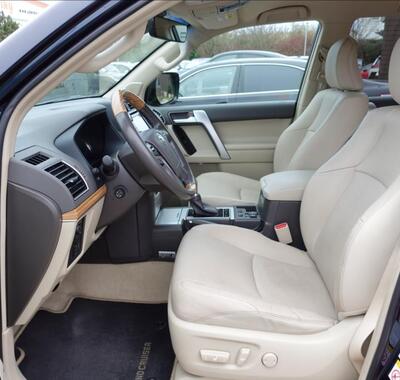 Toyota Land Cruiser 10