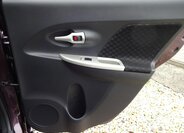 Toyota Urban Cruiser Hatchback 1,3 l 74 kw