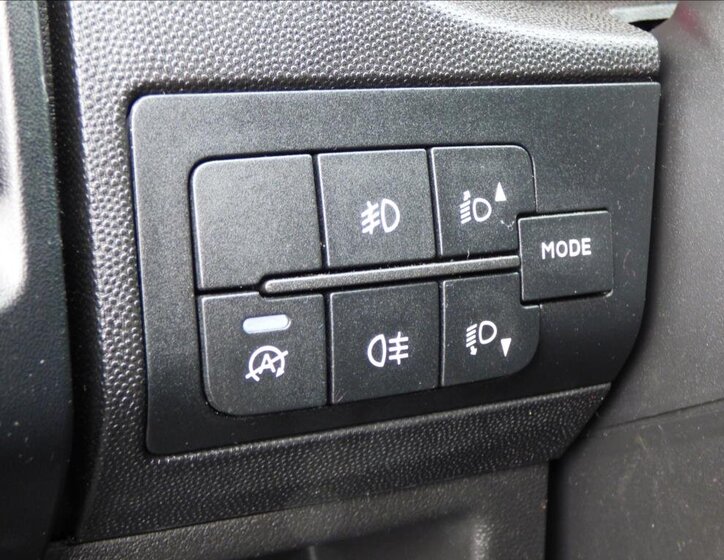 Peugeot Boxer Ostatní 2,2 l 121 kw