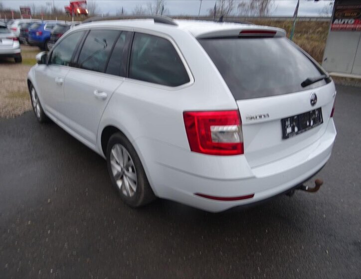 Škoda Octavia Kombi 999,0 85 kw