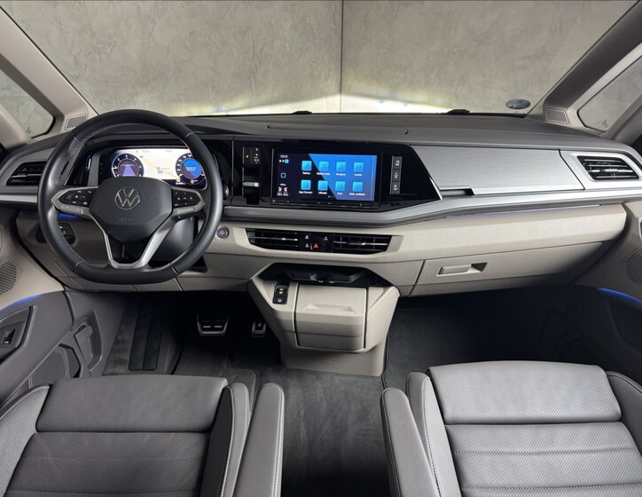 Volkswagen Multivan 22