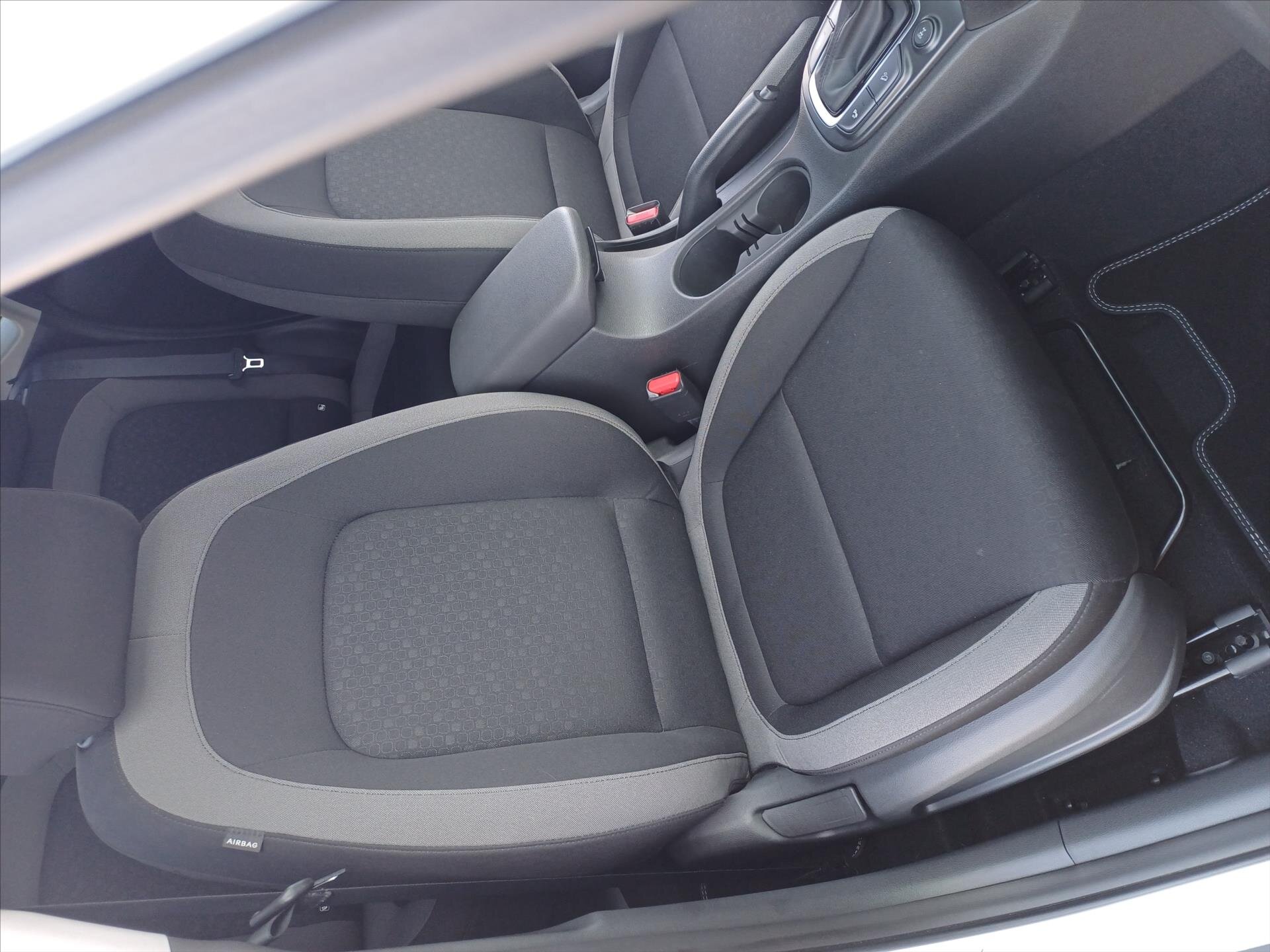 Hyundai Kona Ostatní 1,6 l 130 kw