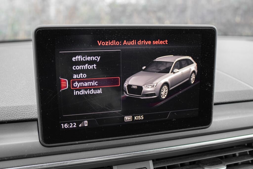 Audi A4 Kombi 2,0 l 110 kw