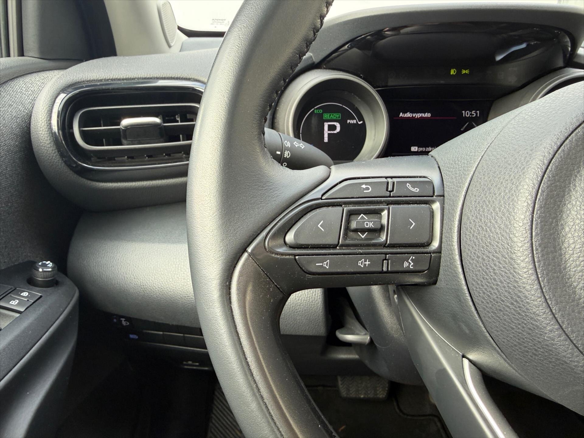 Toyota Yaris Hatchback 1,5 l 68 kw