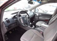 SsangYong Rodius VAN-Minibus 2,0 l 114 kw